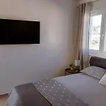 Апартаменты Traum-meerblick-vodice