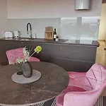 Апартаменты Traum-meerblick-vodice *