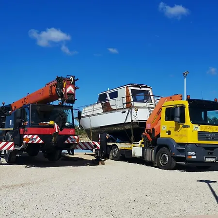 Апартаменты Traum-meerblick-vodice Водице