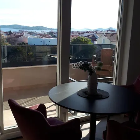 Apartment Traum-meerblick-vodice *