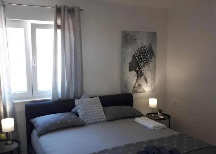 Apartman Traum-meerblick-vodice Vodice